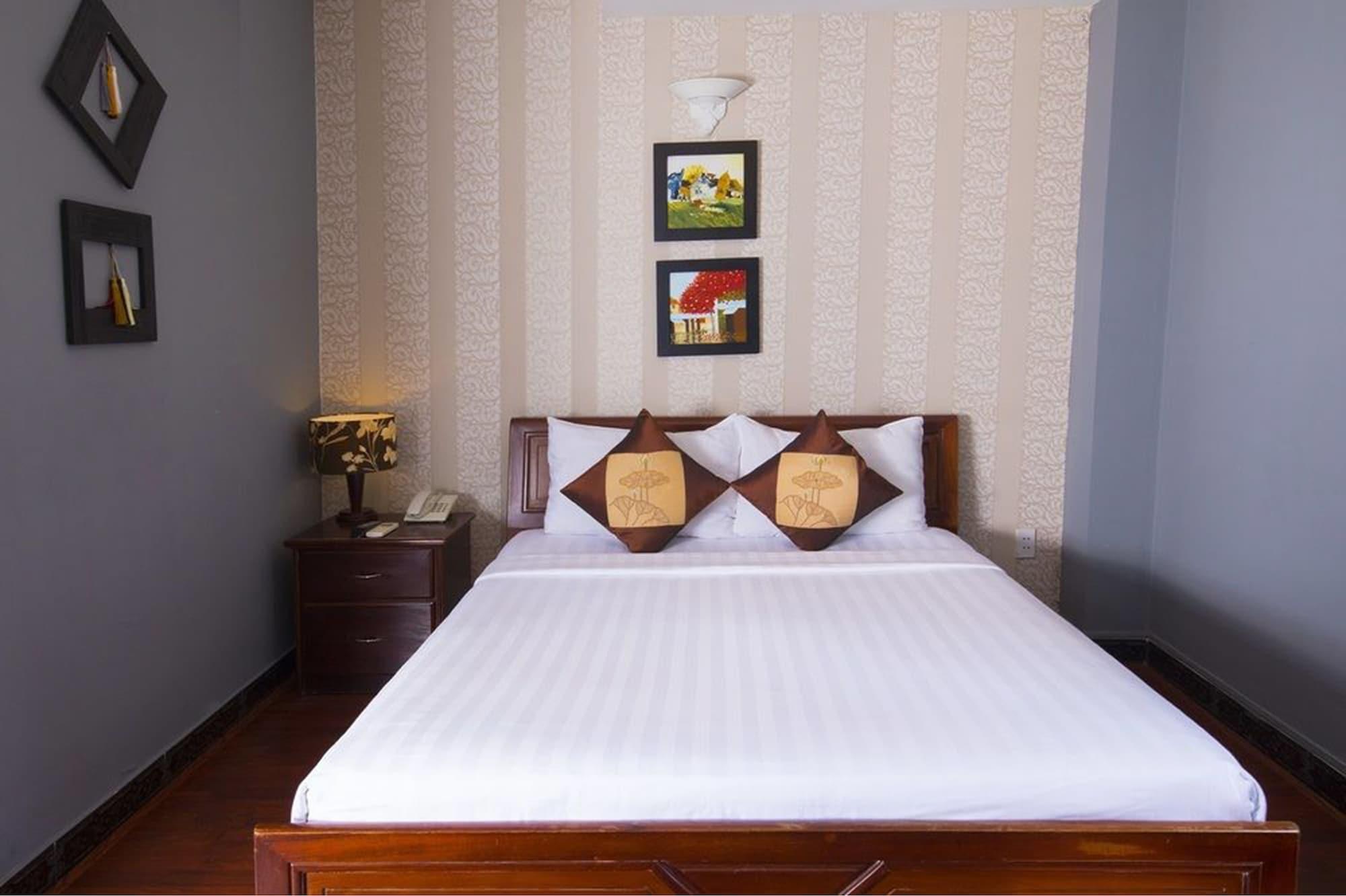 Good Vibes Central Hotel Хошимин Екстериор снимка