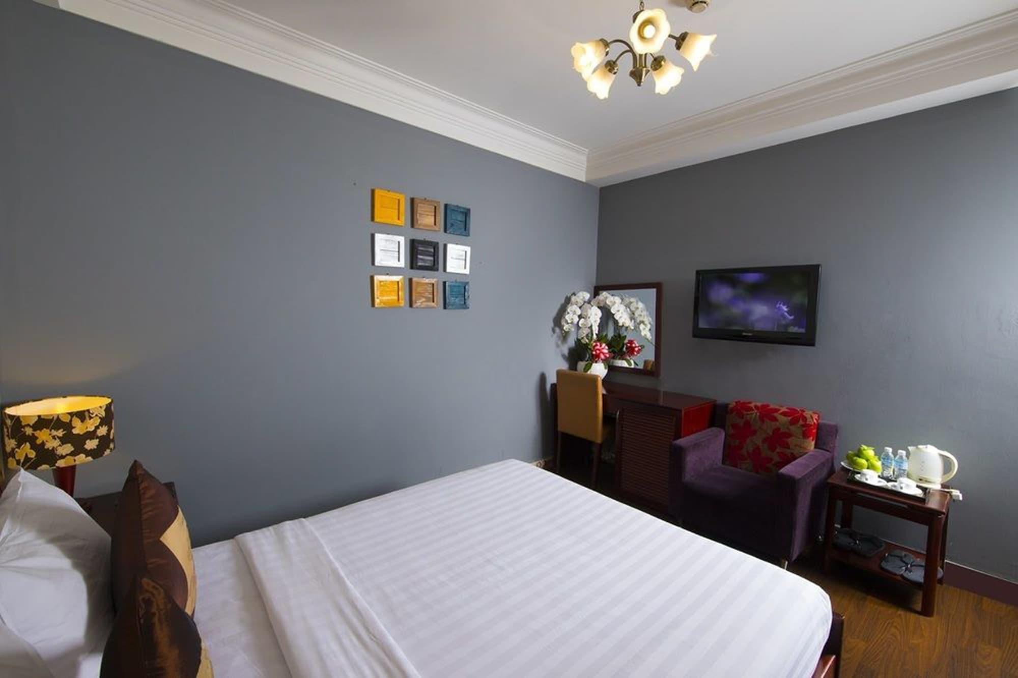 Good Vibes Central Hotel Хошимин Екстериор снимка