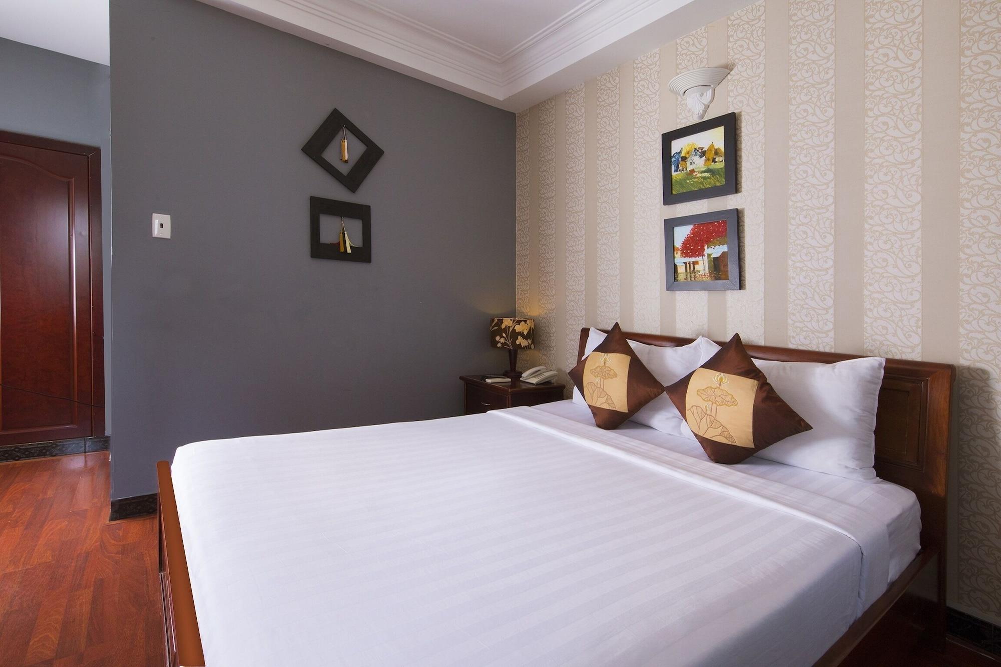 Good Vibes Central Hotel Хошимин Екстериор снимка