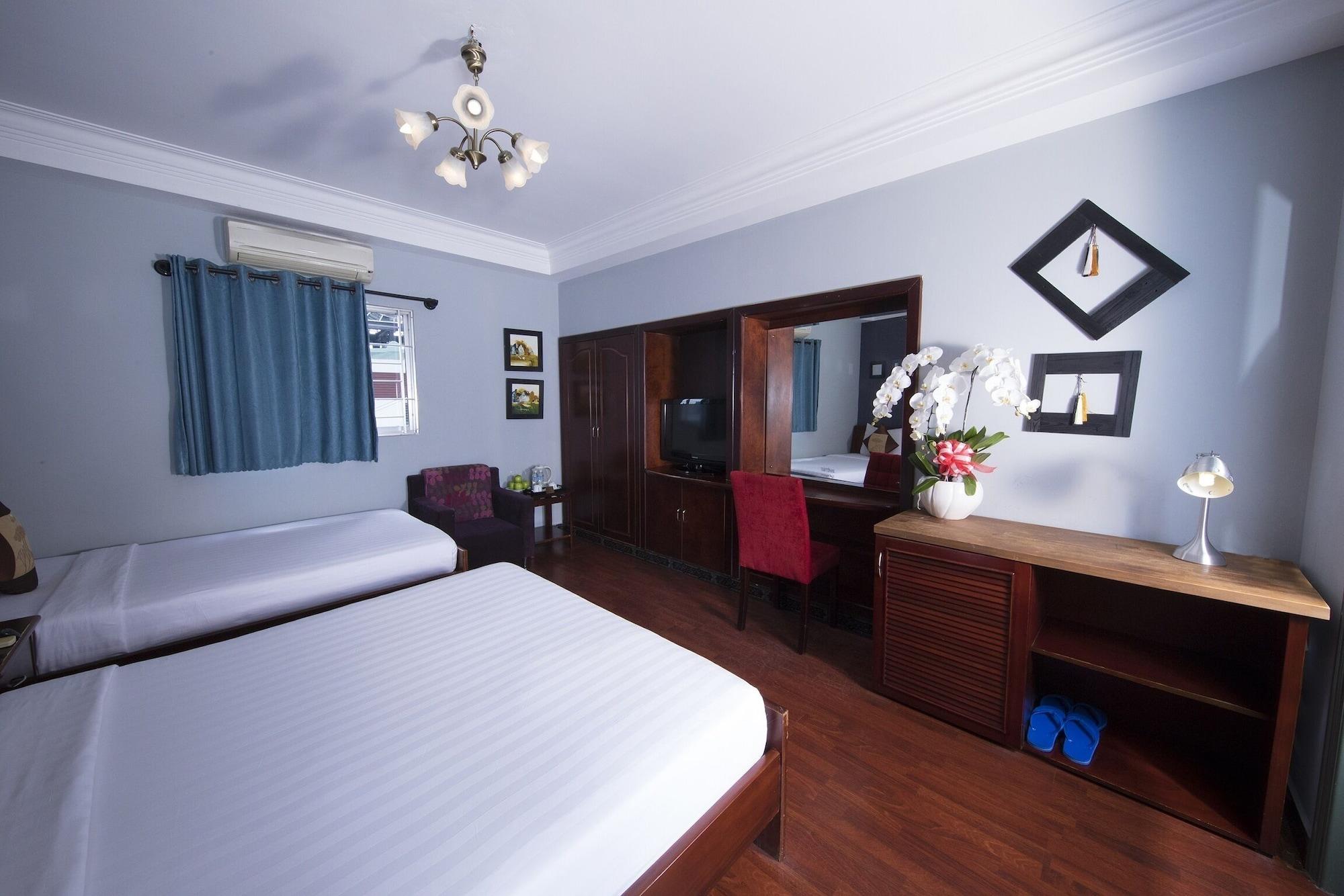 Good Vibes Central Hotel Хошимин Екстериор снимка