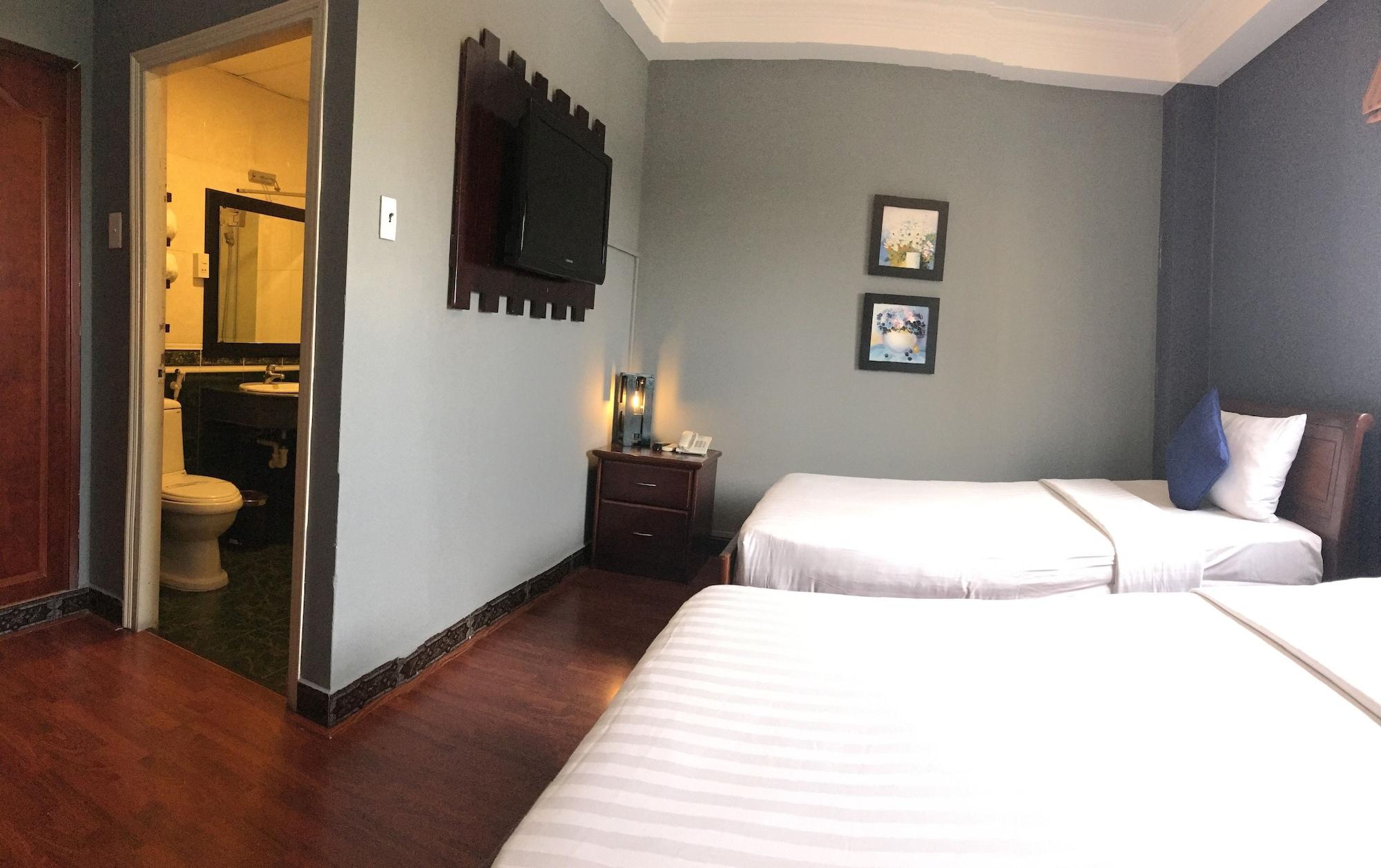 Good Vibes Central Hotel Хошимин Екстериор снимка