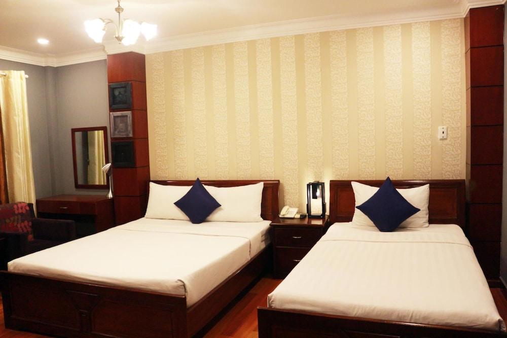 Good Vibes Central Hotel Хошимин Екстериор снимка