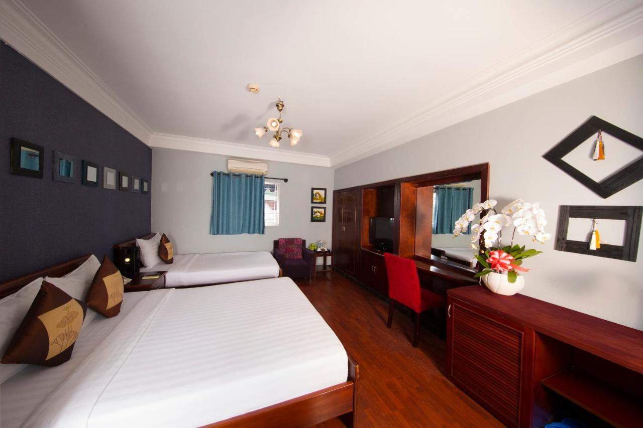 Good Vibes Central Hotel Хошимин Екстериор снимка