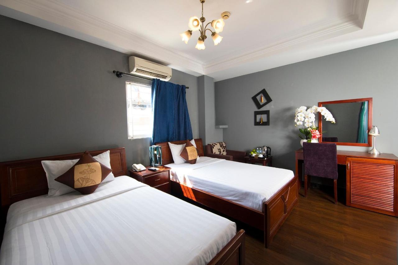 Good Vibes Central Hotel Хошимин Екстериор снимка