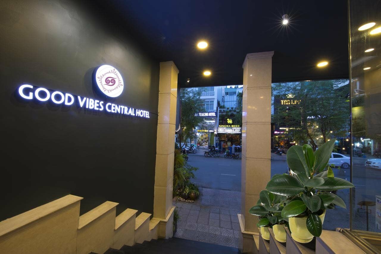 Good Vibes Central Hotel Хошимин Екстериор снимка